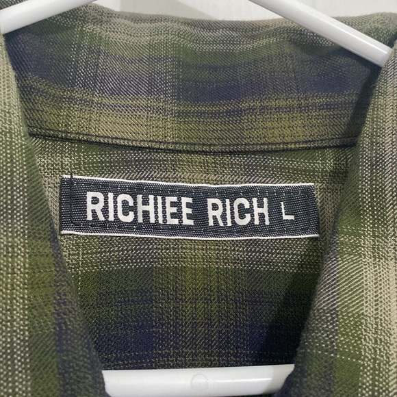 RICHEE RICH MEN’S BUTTON DOWN LONG SLEEVE EMBROIDERED TIGER SIZE LARGE ( 115A ) - Picture 3 of 4